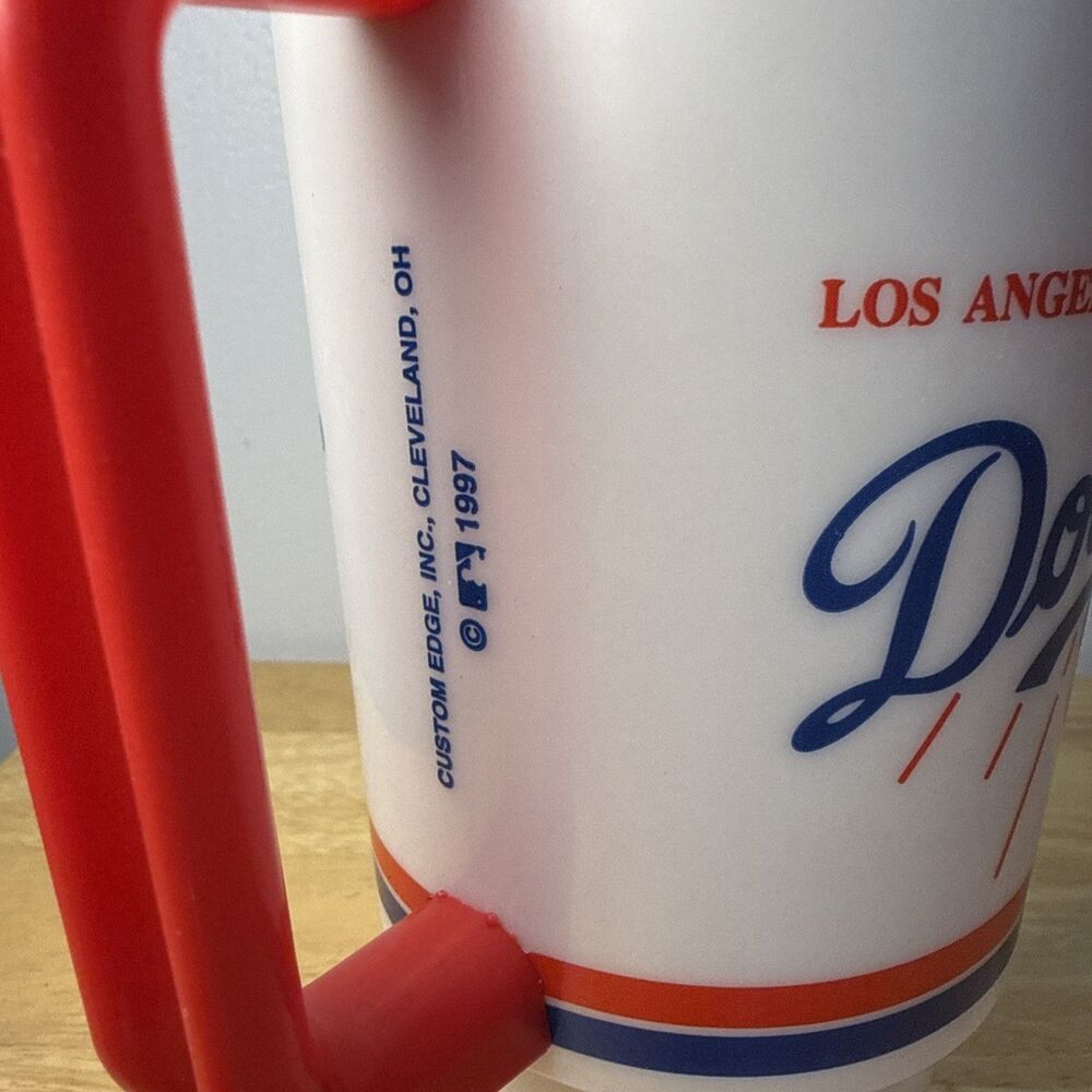 LA Dodgers Travel Mug Tumbler MLB 1997 Vintage Whitley Plastic Cup - Picture 2 of 9